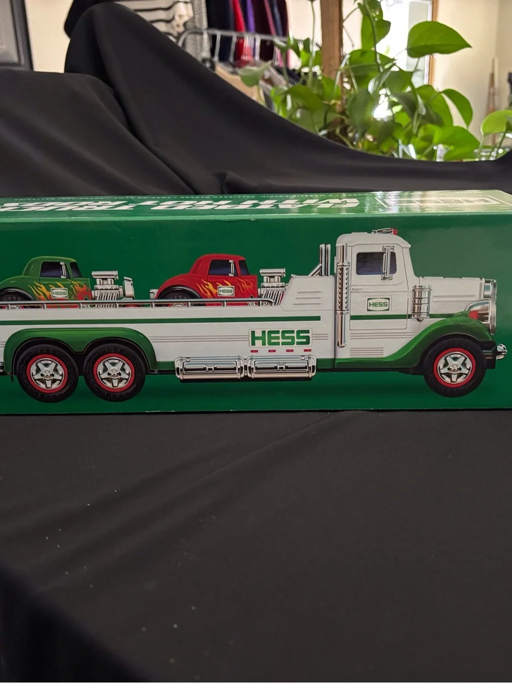 Hess Race to the Finish Truck with 2 Racing Cars Vintage Toy Collector
